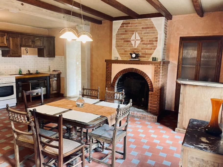 Maison De Campagne - La Belle Claudine Laruscade Kültér fotó